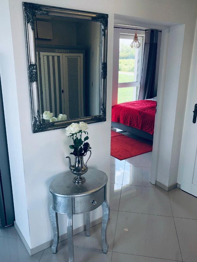 Avolan Apartamenty 50 M2 Мендзыводзе Экстерьер фото